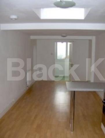 			Studio Apartment, 1 bath, 1 reception Ground Floor Flat			 Coolhurst Road, CROUCH END